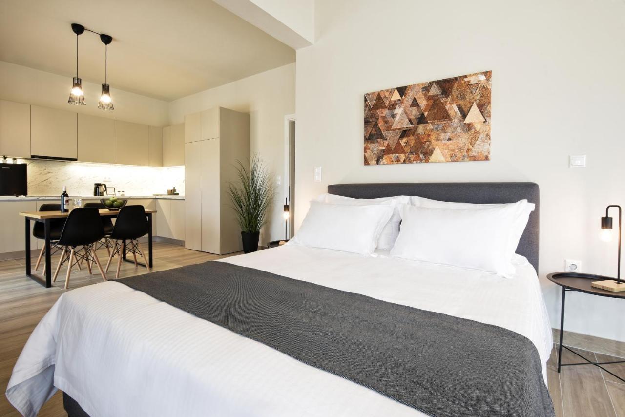 Aello Luxury Apartments Markópoulon 外观 照片