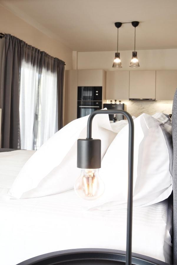 Aello Luxury Apartments Markópoulon 外观 照片