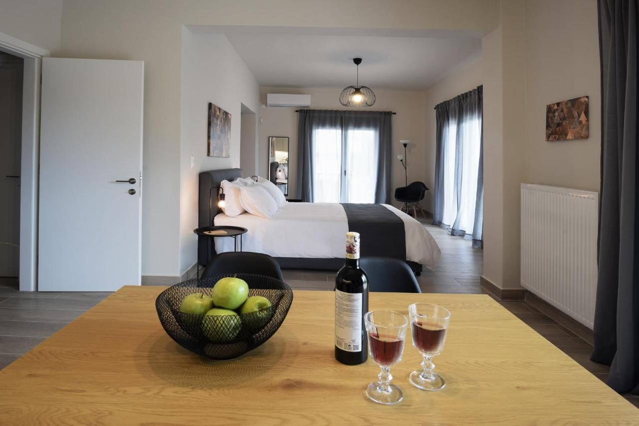 Aello Luxury Apartments Markópoulon 外观 照片