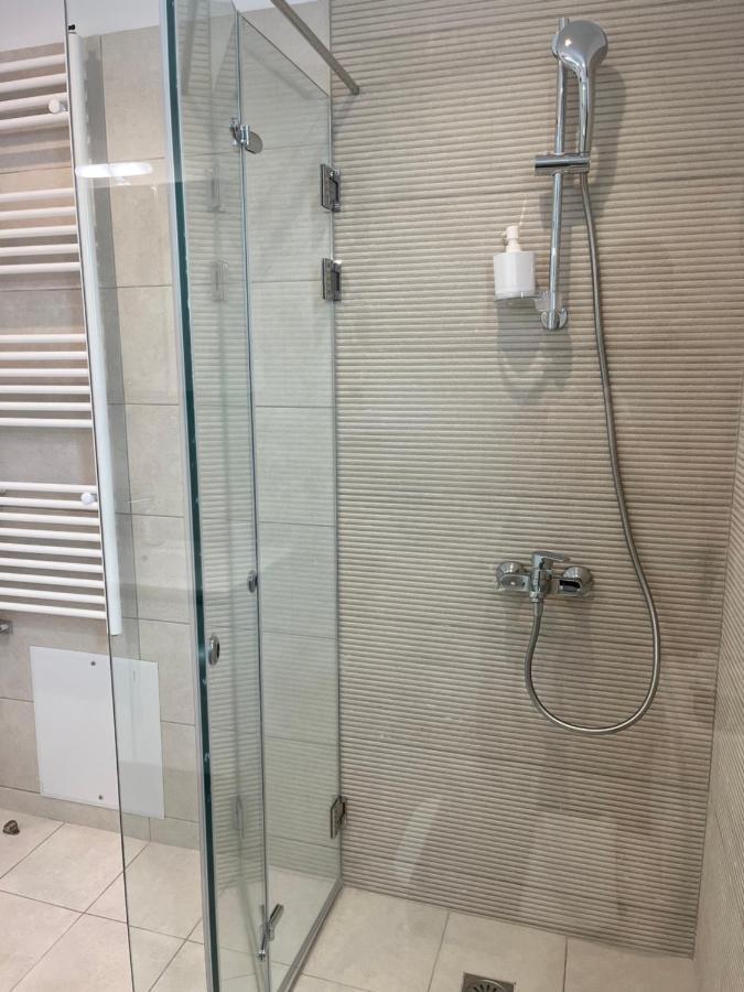 Aello Luxury Apartments Markópoulon 外观 照片