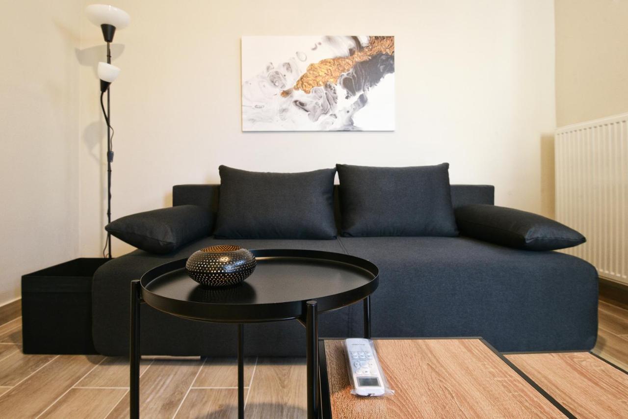 Aello Luxury Apartments Markópoulon 外观 照片